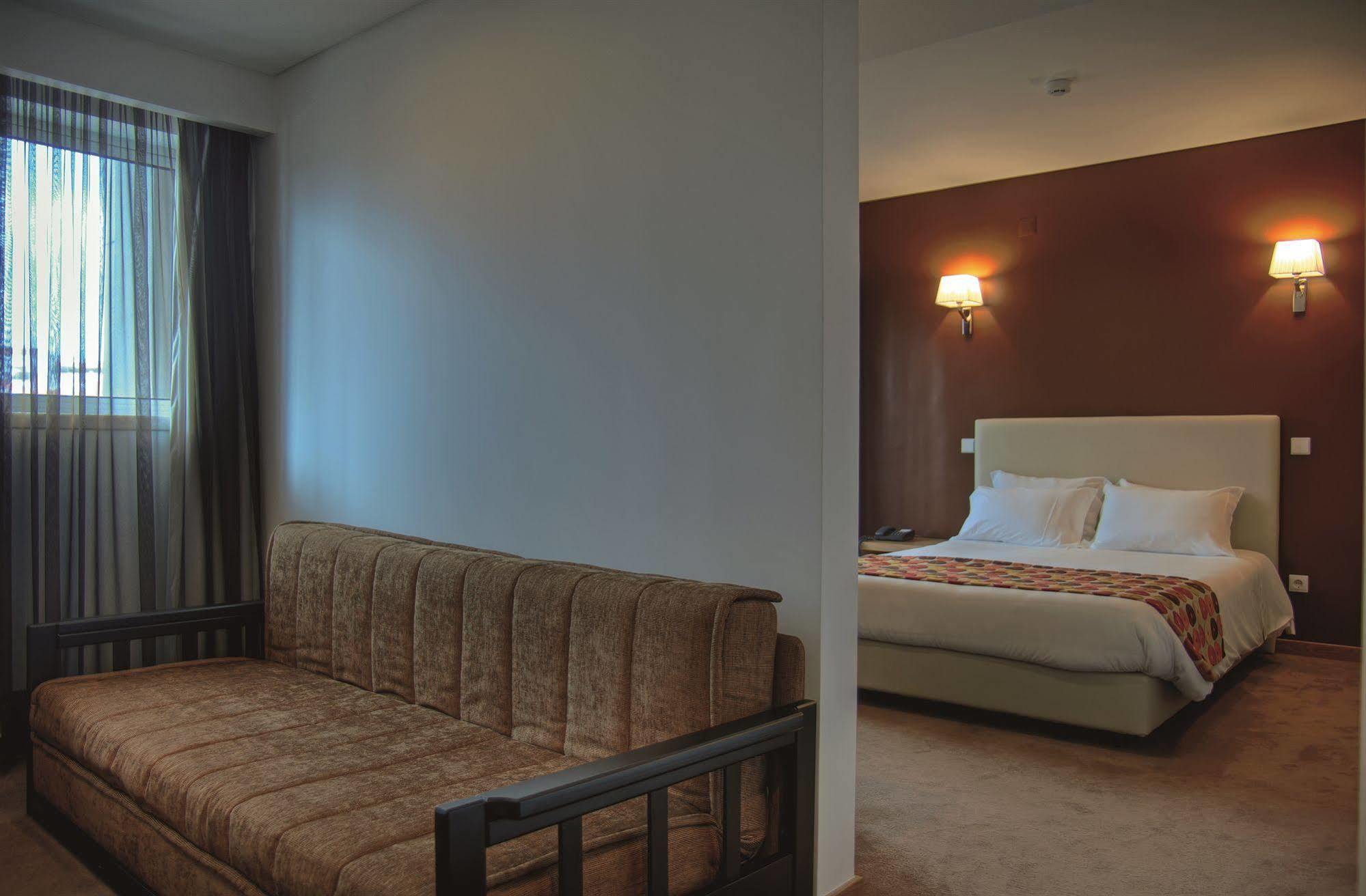 Hotel Sao Luis Leiria Exterior photo